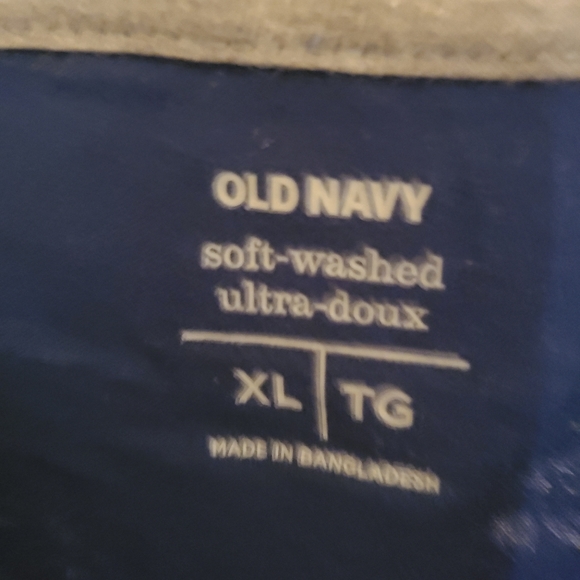 Old navy tshirt palm tree design xl new no tags - Picture 2 of 3